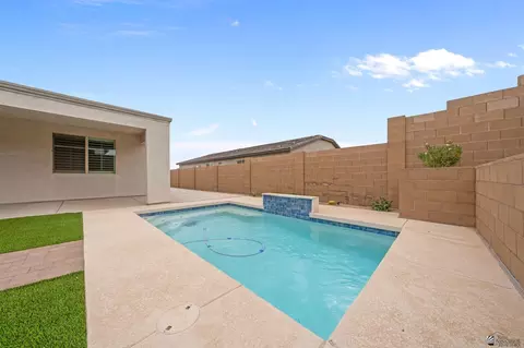 Exterior - 7631 E 35 Pl, Yuma, AZ 85367 photo 9 of 11