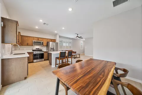 Dining - 7631 E 35 Pl, Yuma, AZ 85367 photo 1 of 1
