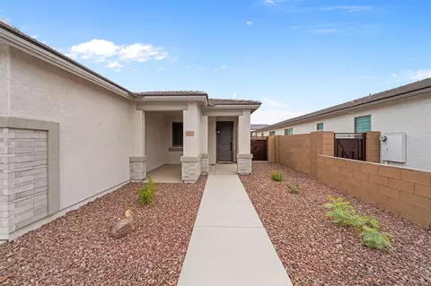 Exterior - 7631 E 35 Pl, Yuma, AZ 85367 photo 2 of 11