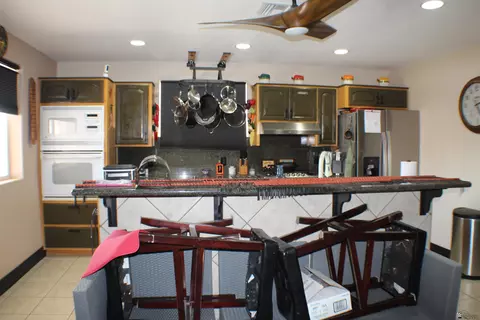 Kitchen - 14470 E 53 Ln, Yuma, AZ 85367 photo 2 of 3