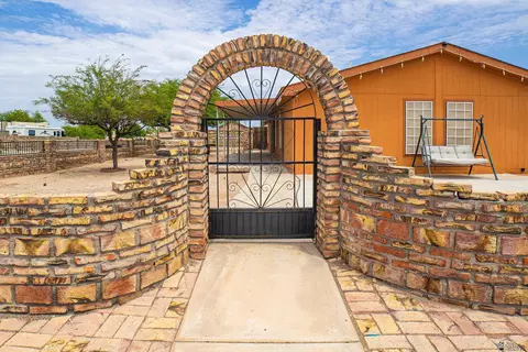 12716 E 45 St, Yuma, AZ 85367 photo 3