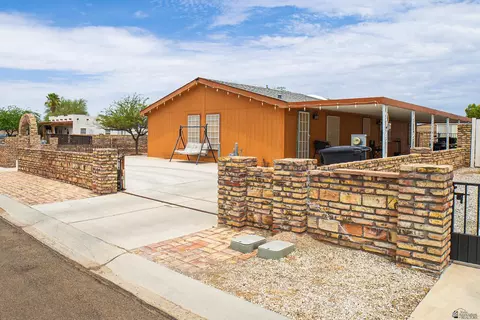 12716 E 45 St, Yuma, AZ 85367 photo 1