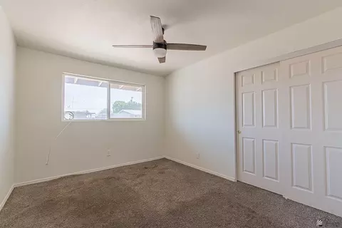 Bedroom - 910 E 25 Pl, Yuma, AZ 85365 photo 3 of 7