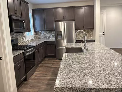 Kitchen - 14814 E 41 St, Yuma, AZ 85367 photo 1 of 3