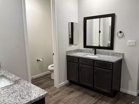 Bath - 14814 E 41 St, Yuma, AZ 85367 photo 3 of 4