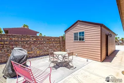 Exterior - 13283 E 54 Dr, Yuma, AZ 85367 photo 4 of 8