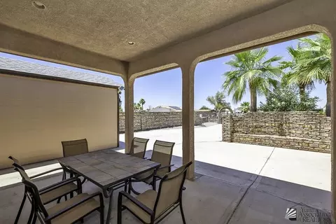 Exterior - 13283 E 54 Dr, Yuma, AZ 85367 photo 6 of 8