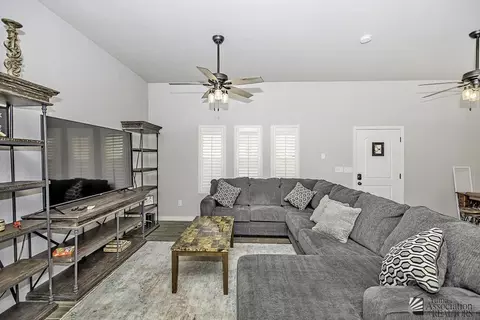 Living - 13283 E 54 Dr, Yuma, AZ 85367 photo 2 of 3