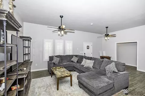 Living - 13283 E 54 Dr, Yuma, AZ 85367 photo 1 of 3