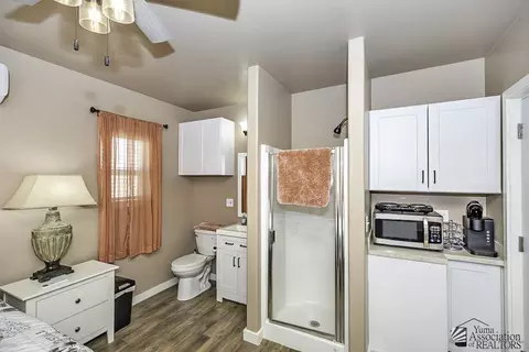 Bath - 13283 E 54 Dr, Yuma, AZ 85367 photo 4 of 5