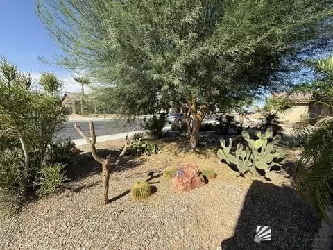Exterior - 7922 E 36 Pl, Yuma, AZ 85365 photo 8 of 9