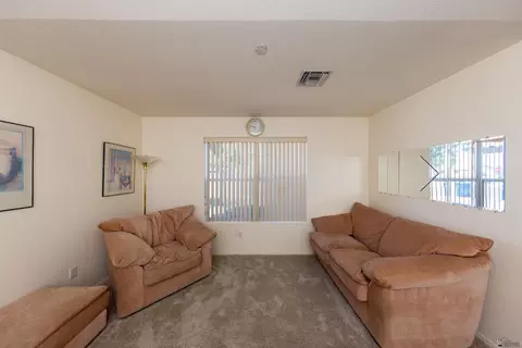 Living - 11145 E 26 Ln, Yuma, AZ 85367 photo 2 of 3