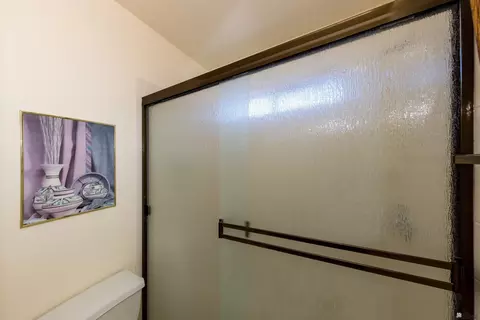 Bath - 11145 E 26 Ln, Yuma, AZ 85367 photo 1 of 2