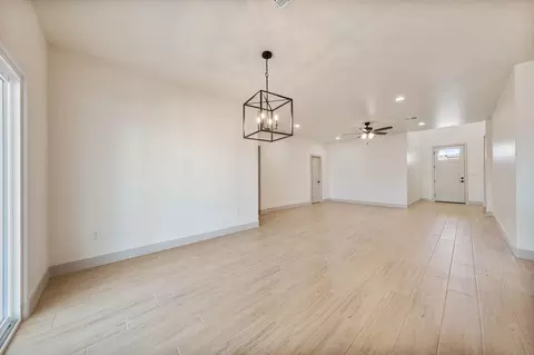 Living - 7822 E 35 Pl, Yuma, AZ 85365 photo 3 of 3