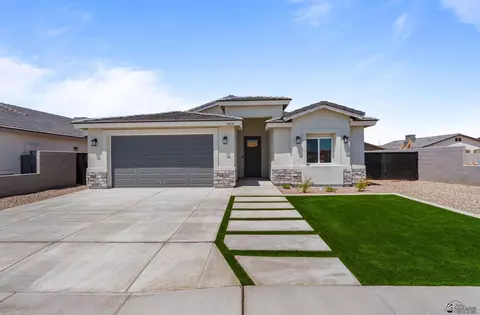 Exterior - 7968 E 35 Pl, Yuma, AZ 85365 photo 2 of 3