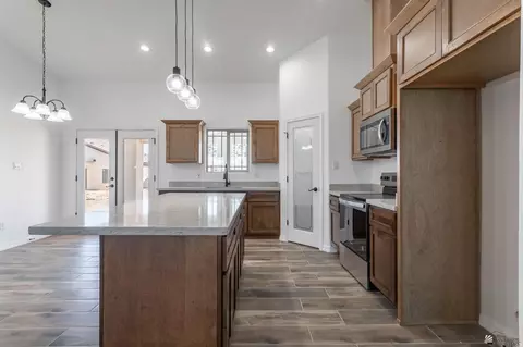 Kitchen - 10744 E 45 Ln, Yuma, AZ 85367 photo 1 of 3