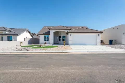 Exterior - 10744 E 45 Ln, Yuma, AZ 85367 photo 2 of 5