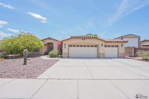 Exterior - 11605 E 26 Ln, Yuma, AZ 85367 photo 2 of 10