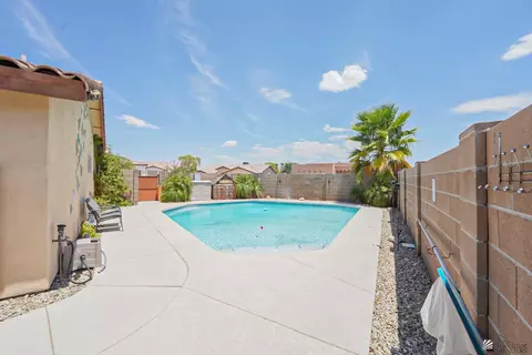 Exterior - 11605 E 26 Ln, Yuma, AZ 85367 photo 6 of 10