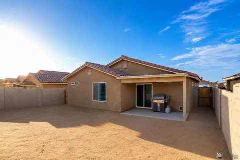 Exterior - 7943 E 45 Ln, Yuma, AZ 85365 photo 5 of 5