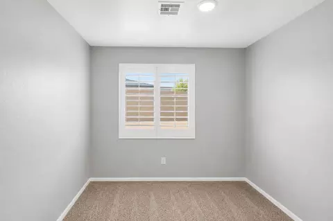 Bedroom - 7943 E 45 Ln, Yuma, AZ 85365 photo 3 of 4