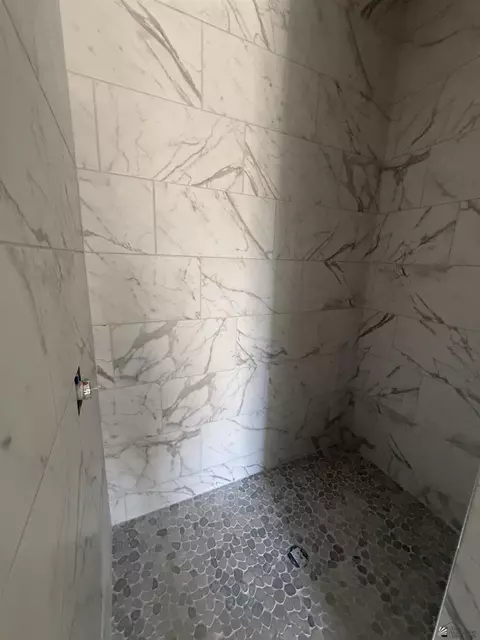 Bath - 12654 E 51 Ln, Yuma, AZ 85367 photo 6 of 6