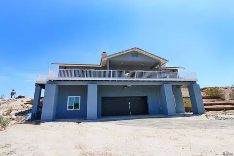 Exterior - 9854 S Snipe Rd, Yuma, AZ 85365 photo 1 of 12
