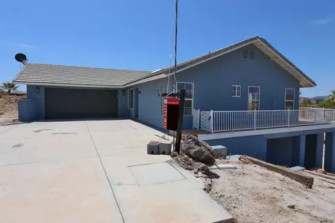 Exterior - 9854 S Snipe Rd, Yuma, AZ 85365 photo 7 of 12