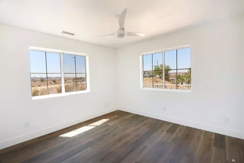 Bedroom - 9854 S Snipe Rd, Yuma, AZ 85365 photo 2 of 4