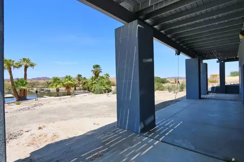 Exterior - 9854 S Snipe Rd, Yuma, AZ 85365 photo 5 of 12