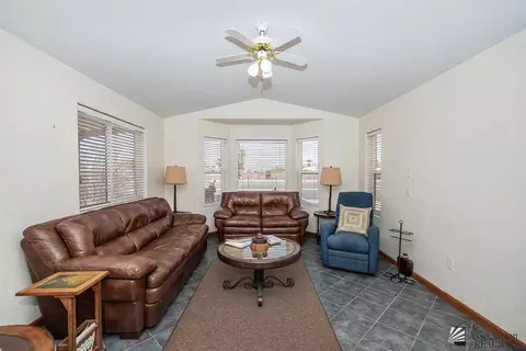 Living - 13613 E 48 St, Yuma, AZ 85367 photo 1 of 2