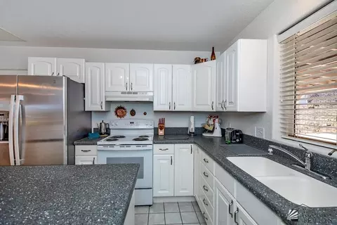 Kitchen - 13613 E 48 St, Yuma, AZ 85367 photo 1 of 2