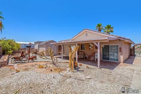 Exterior - 13613 E 48 St, Yuma, AZ 85367 photo 6 of 11
