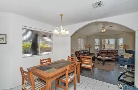 Dining - 13613 E 48 St, Yuma, AZ 85367 photo 2 of 3