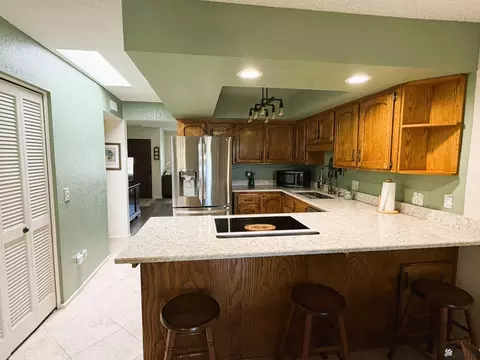 Kitchen - 11261 E 35 Pl, Yuma, AZ 85367 photo 2 of 4