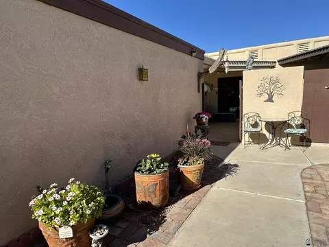 Exterior - 11261 E 35 Pl, Yuma, AZ 85367 photo 9 of 11