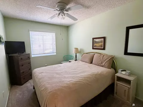 Bedroom - 11261 E 35 Pl, Yuma, AZ 85367 photo 5 of 7