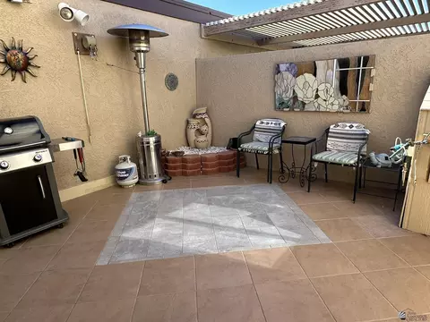 Exterior - 11261 E 35 Pl, Yuma, AZ 85367 photo 7 of 11