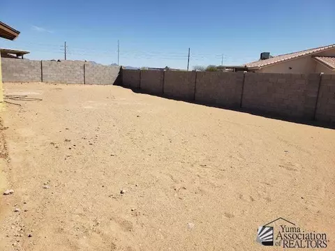 Exterior - 6337 E 43 St, Yuma, AZ 85365 photo 2 of 3