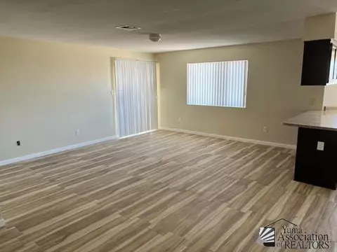 Living - 6337 E 43 St, Yuma, AZ 85365 photo 4 of 5