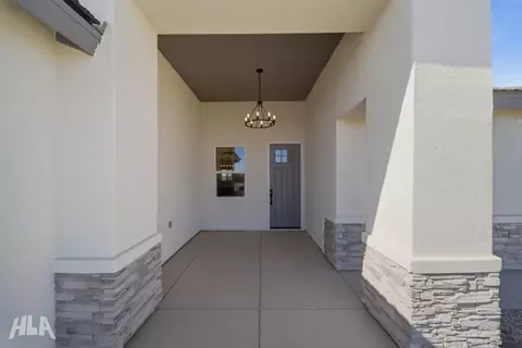 10688 E 45 Pl, Yuma, AZ 85367 photo 2