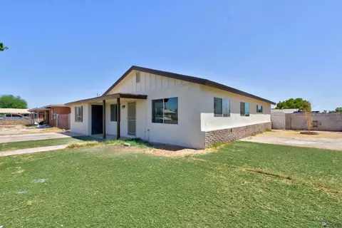 Exterior - 2005 E La Mesa St, Yuma, AZ 85365 photo 2 of 7