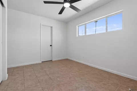 Bedroom - 2005 E La Mesa St, Yuma, AZ 85365 photo 4 of 12