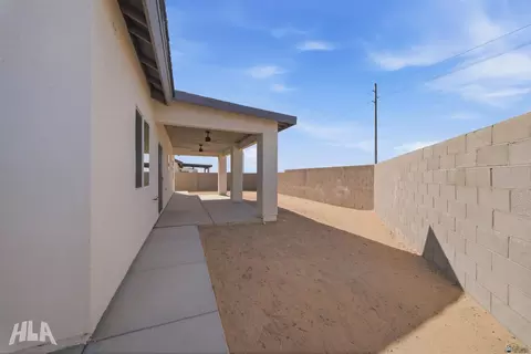 Exterior - 10660 E 45 St, Yuma, AZ 85365 photo 4 of 4