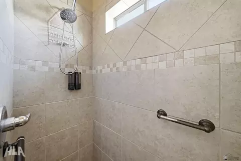 Bath - 14805 E 53 St, Yuma, AZ 85367 photo 3 of 3