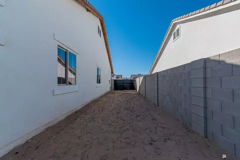 10616 E 46 Pl, Yuma, AZ 85367 photo 29