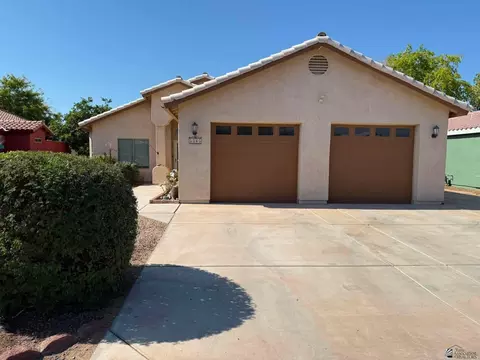 Exterior - 5365 E 33 Ln, Yuma, AZ 85365 photo 2 of 10