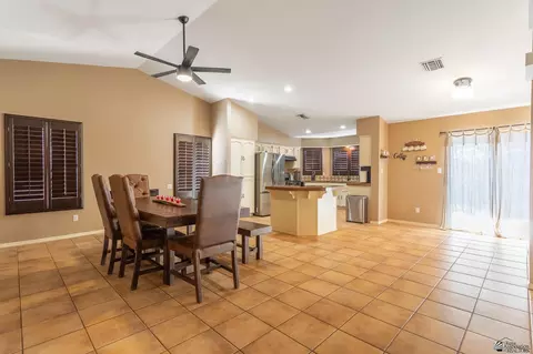Dining - 1958 S 37 Ave, Yuma, AZ 85364 photo 1 of 2