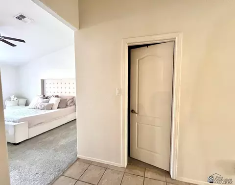 Entry Way - 8330 E Topeka Pl, Yuma, AZ 85365 photo 6 of 7