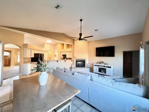 Living - 8330 E Topeka Pl, Yuma, AZ 85365 photo 4 of 6